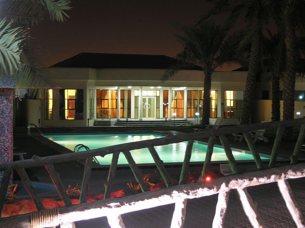 Royal Residence Hotel Apartments Umm al-Kuvajn Exteriér fotografie
