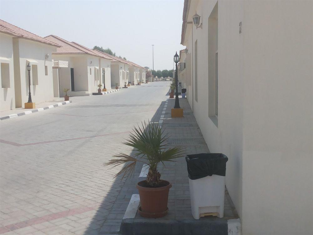 Royal Residence Hotel Apartments Umm al-Kuvajn Exteriér fotografie