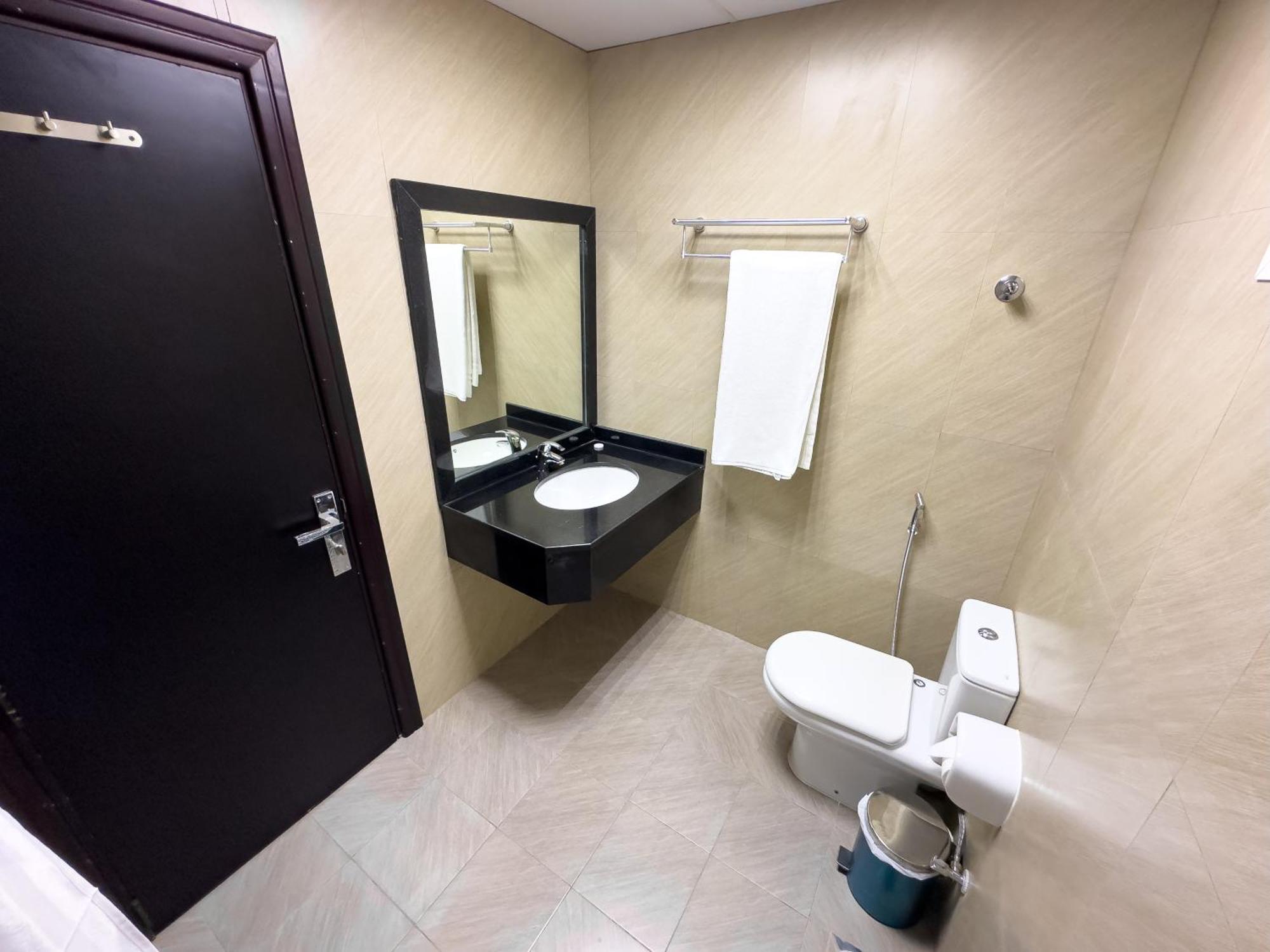 Royal Residence Hotel Apartments Umm al-Kuvajn Exteriér fotografie